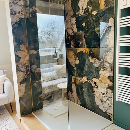 Casa Blanca Avec Acces Piscine Privee Sans Vis A Vis Bed and Breakfast *